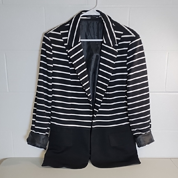 Grace Elements Black and White Striped Knit Open Blazer Lined Pockets - Picture 9 of 9